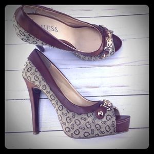 Signature Guess canvas Peep-toe